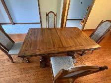 Free delivery used Wooden Dining Table with 4 Chairs - Photo 7