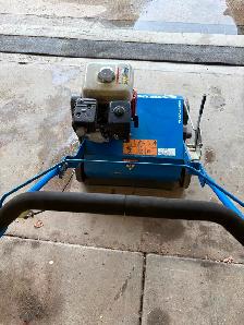 Bluebird 18" power rake