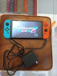 Nintendo Switch - Photo 2