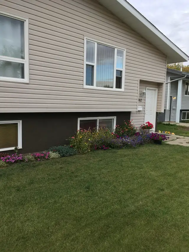 Three Bedroom Alberta Duplex