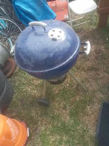 Charcoal BBQ  60$ firm