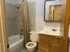 Newly Renovated 2 Bedroom Apartment, All Utilities Included - Photo 2