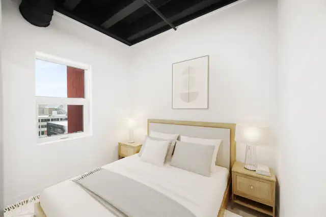 Luxury 1 Bedroom Apartment! Available August 1st! - Photo 6