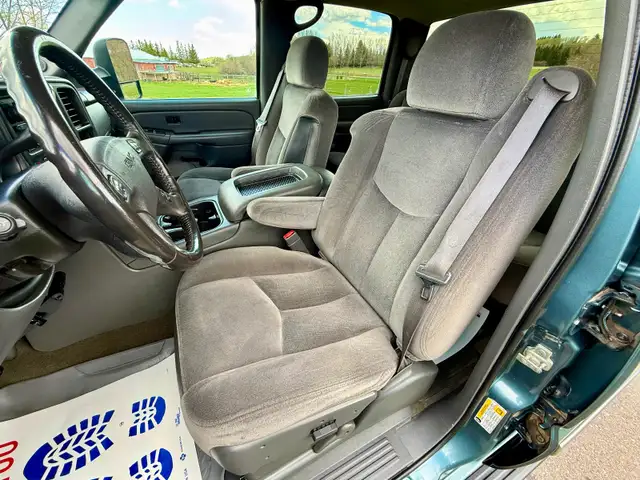 2007 GMC Sierra 2500HD SLE 4x4 LBZ Diesel 193Km, VERY CLEAN - Photo 9