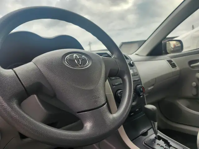 2010 Toyota Corolla AUTOMATIQUE GARANTIE 1 ANS - Photo 3