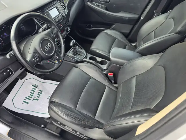 2014 Kia Rondo - Photo 10