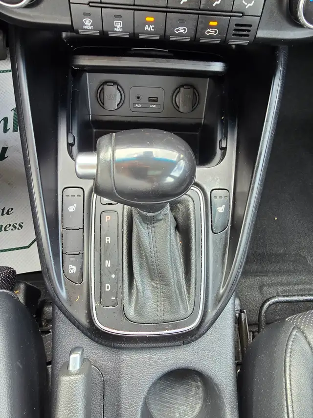2014 Kia Rondo - Photo 16