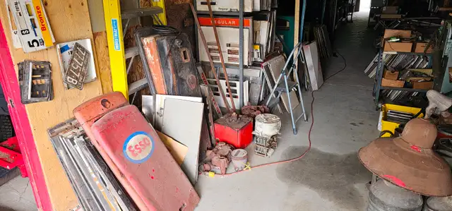 Gas pump parts etc. for sale - Photo 3