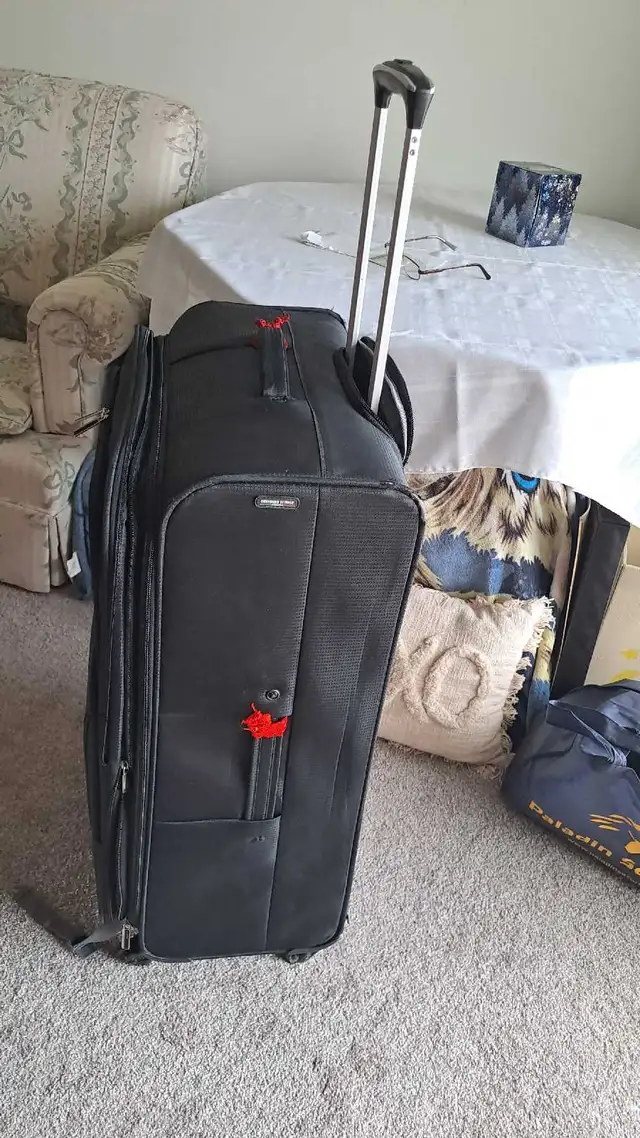 Suitcase, Travel luggage - Photo 7