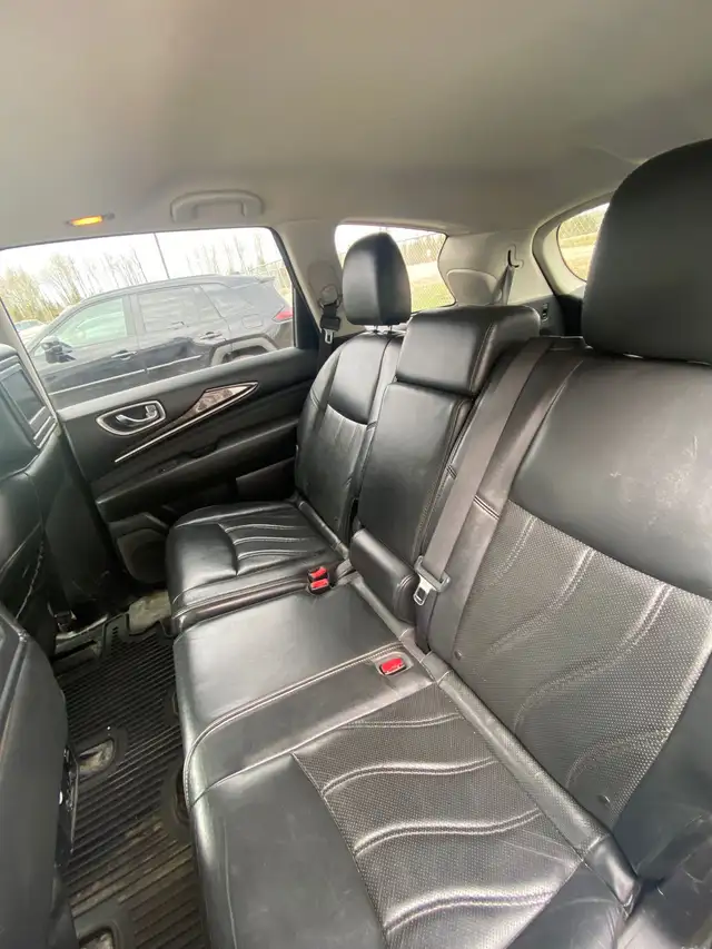 Infiniti JX35 2013 - Photo 6