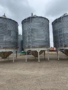 Hopper bins