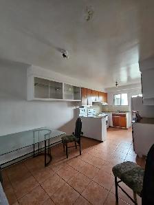 5 1/2 apartment for rent near Saint Michel Metro station - Photo 4
