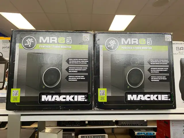 Mackie MR6 mk3 Studio Monitor PAIR @ Cashopolis!!