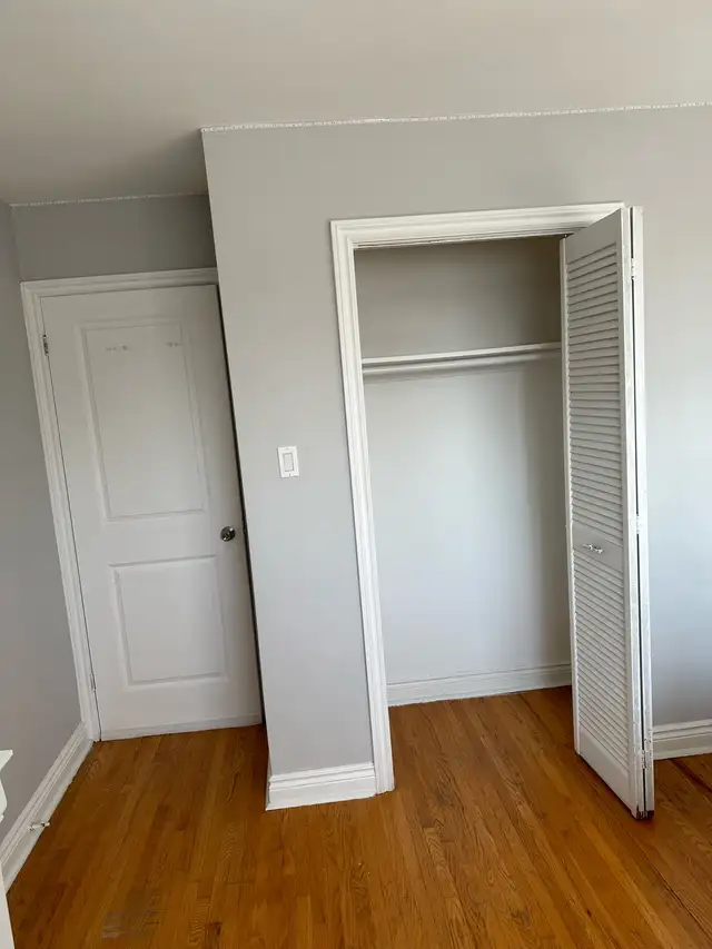 AMAZING SHARED ACCOMMODATIONS, CLEAN COMFORTABLE ROOM FOR RENT - Photo 2