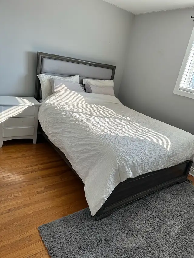 AMAZING SHARED ACCOMMODATIONS, CLEAN COMFORTABLE ROOM FOR RENT - Photo 3