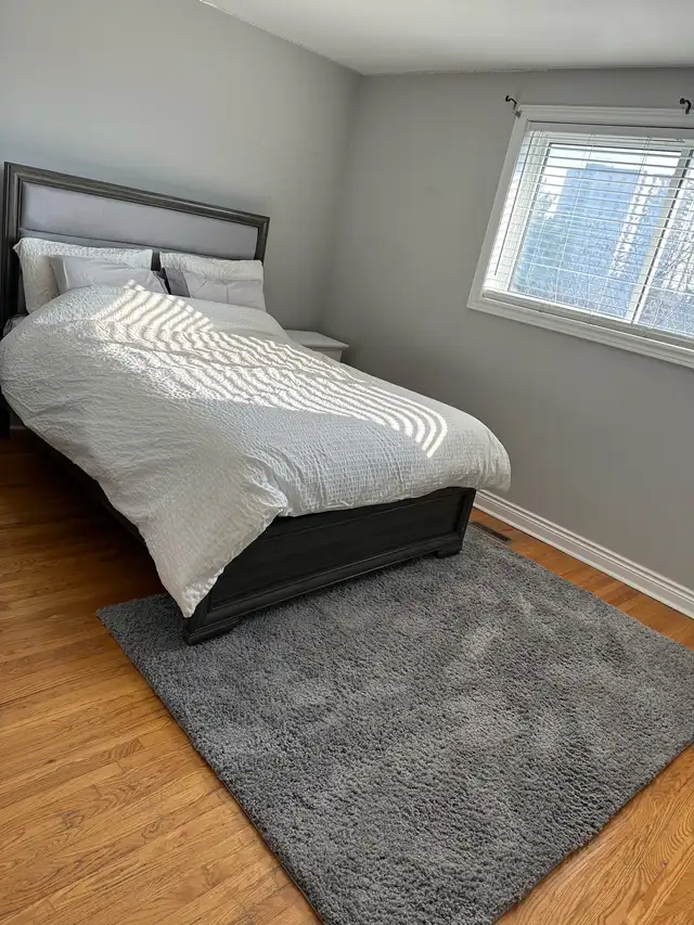 AMAZING SHARED ACCOMMODATIONS, CLEAN COMFORTABLE ROOM FOR RENT - Photo 4