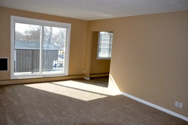 Near the U of S - Beautiful 2 Bdrm Suite for Rent - Photo 5