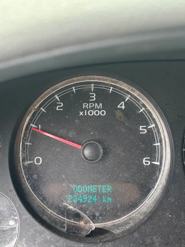 2007 Chevrolet Suburban - Photo 5