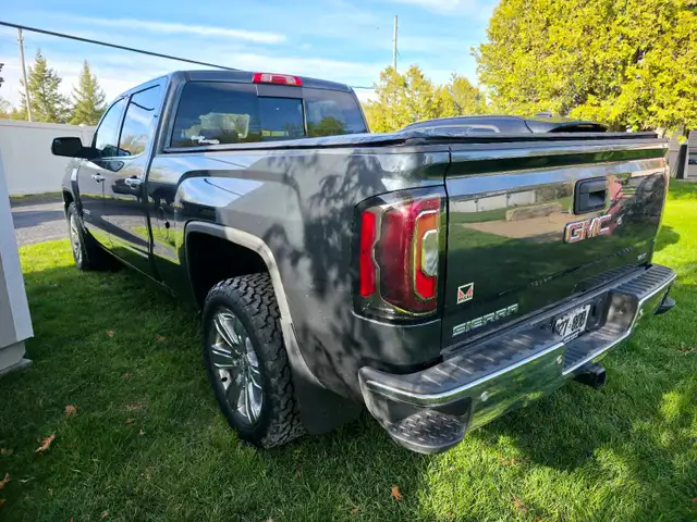 2017 GMC SIERRA SLT - Photo 6