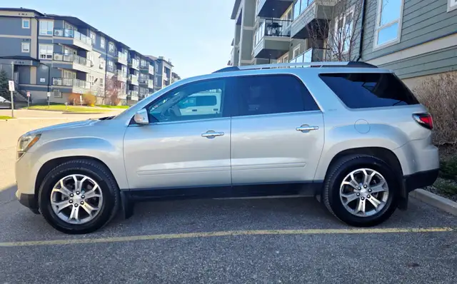 2015 GMC Acadia SLT 7 Seater