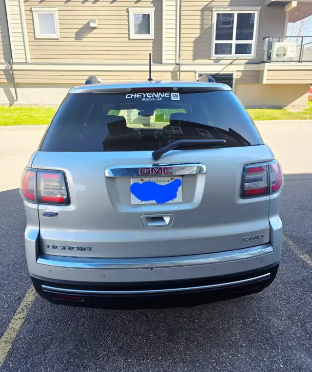 2015 GMC Acadia SLT 7 Seater - Photo 3