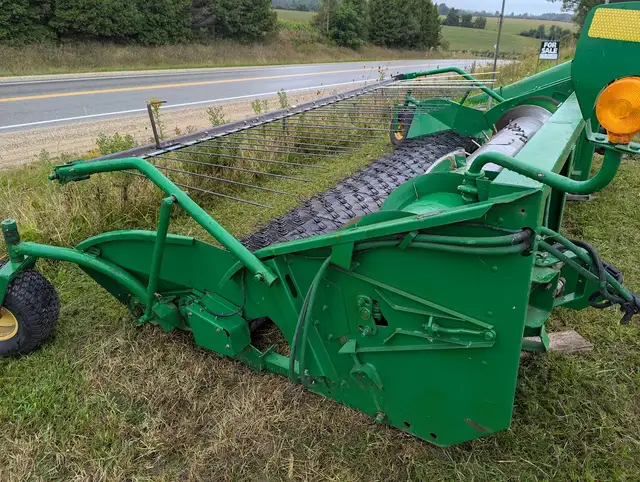 John Deere 914P Pickup Header - Photo 10
