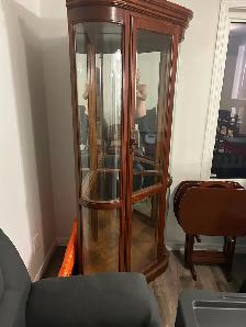 Corner curio cabinet - Photo 3