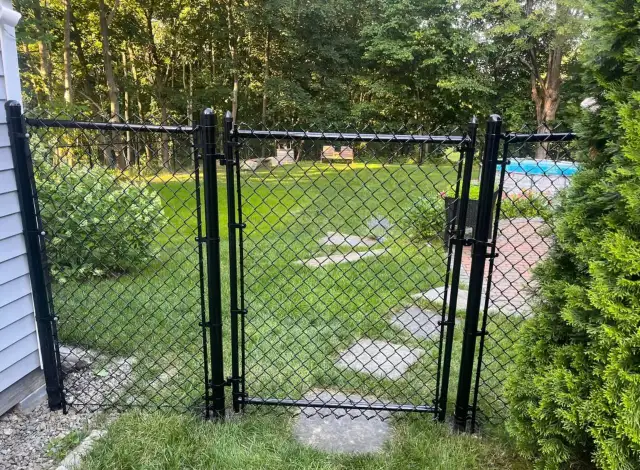 Wood Fence, Chainlink, Vinyl fence - Photo 5