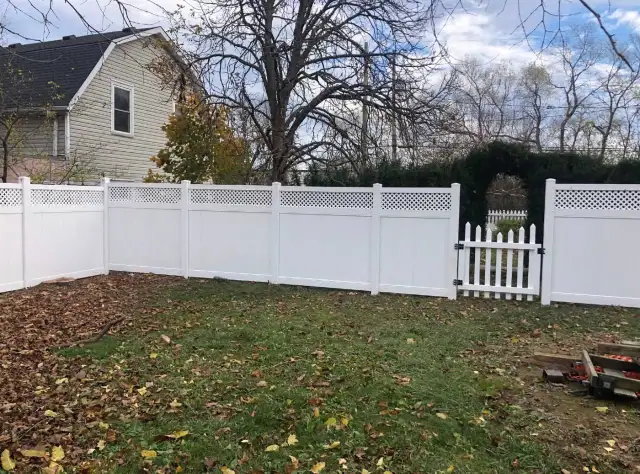 Wood Fence, Chainlink, Vinyl fence - Photo 6