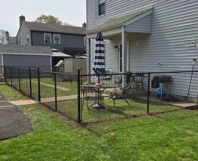 Wood Fence, Chainlink, Vinyl fence - Photo 8