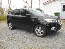 2019 Ford Escape SE.. New MVI - Photo 2
