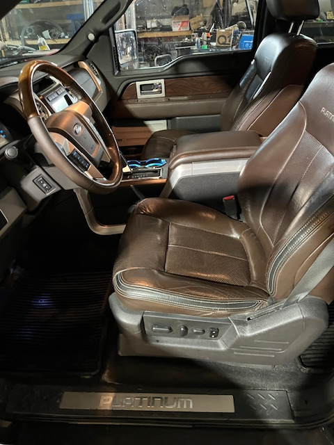 2010 Ford F150 Platinum, Safetied - Photo 6