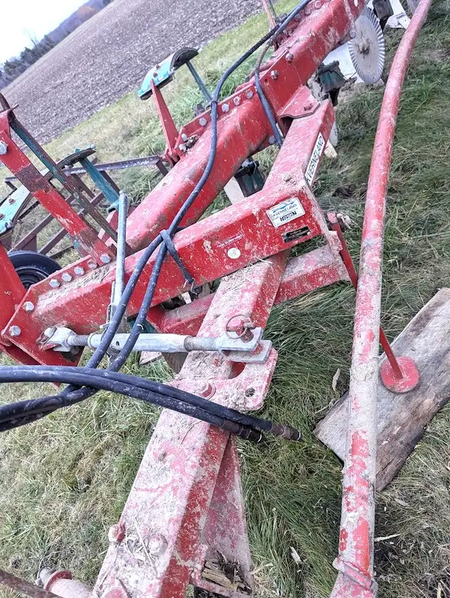 Kverneland 5 Furrow Plow - Photo 8