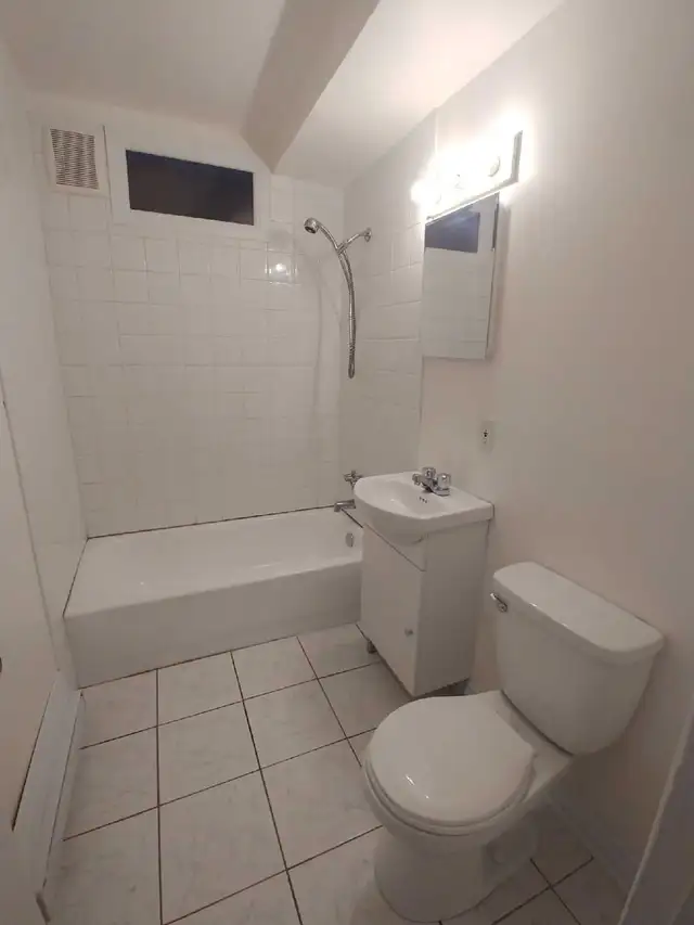 Très beau 4 1/2 à louer,  quartier Villeray - Photo 8