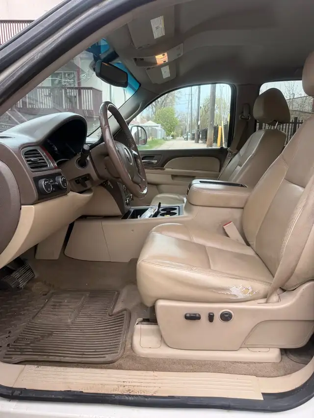 2012 GMC Sierra SLT 4x4 - Photo 9