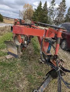 DMI Vari-Width 5 or 6 Furrow Plow - Photo 9