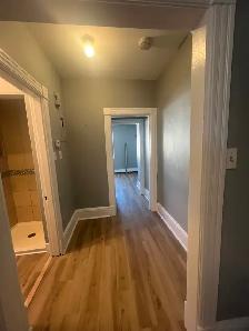 Downtown 2nd Floor 2 bedroom Apartment with Parking - Photo 4