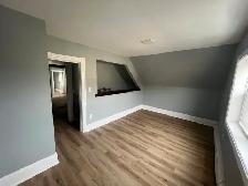 Downtown 2nd Floor 2 bedroom Apartment with Parking - Photo 7