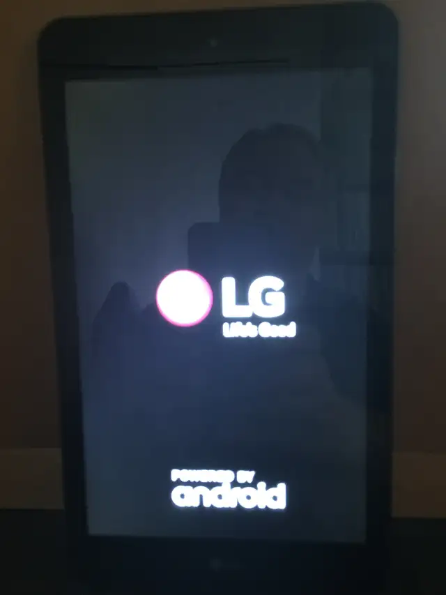 LG G-Pad IV 8' Tablet - Photo 4