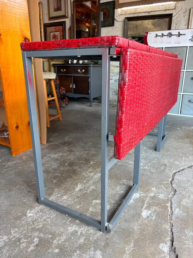 Indoor / Outdoor Drop Leaf Table - Photo 2