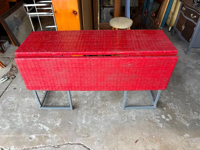 Indoor / Outdoor Drop Leaf Table - Photo 10