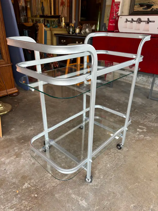 Tea Cart - Photo 4