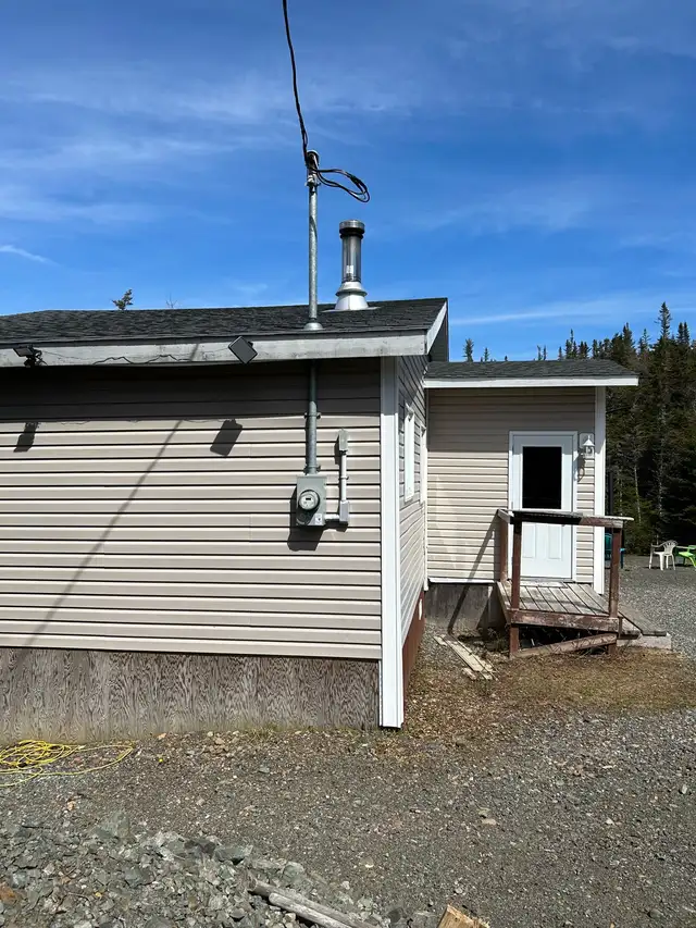 Cabin in Newfoundland - Photo 2