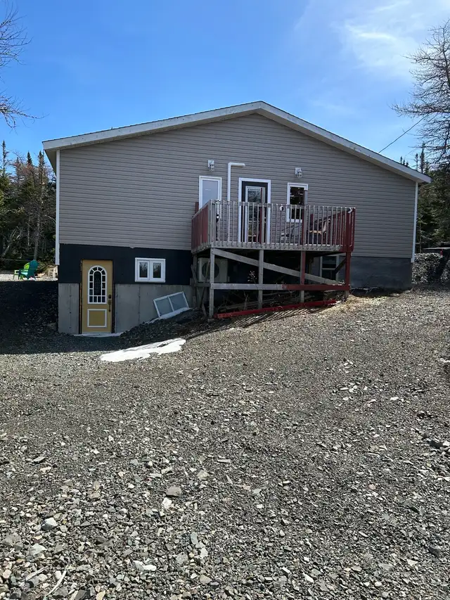 Cabin in Newfoundland - Photo 5