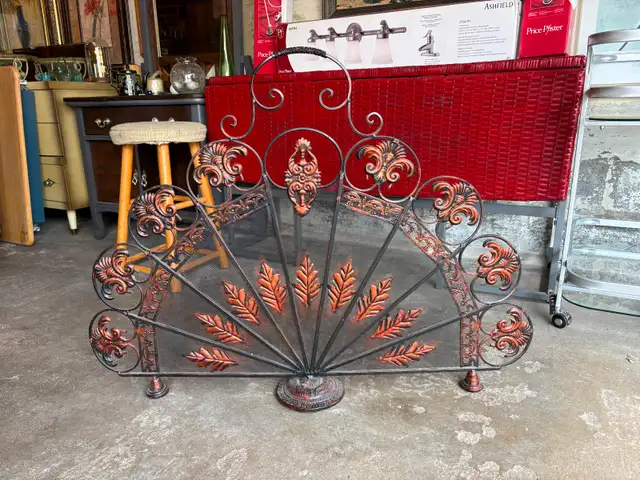 Fire Screen