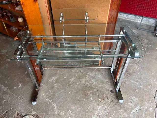 Glass Computer Desk - Photo 9