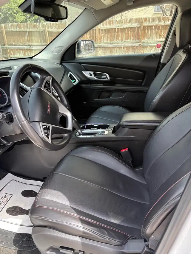 2017 GMC Terrain SLT AWD leather sunroof safetied - Photo 8