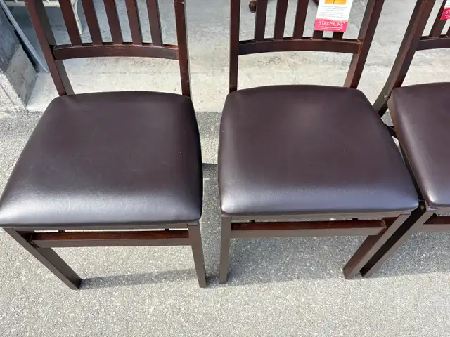 Stakmore Folding Chairs - Photo 5