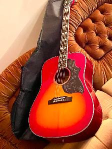'NEW' Acoustic-Electric Guitar, Hummingbird,  Excellent!! - Photo 3