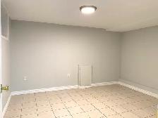 East Downtown (Woodbine/Danforth) ONE bdrm $1350 - Photo 8